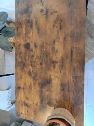 Mesa y sillas tipo desayunador