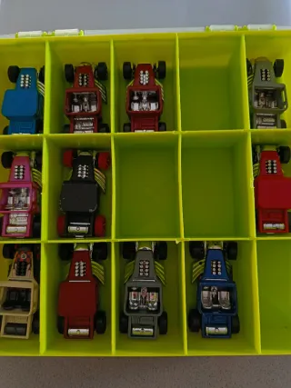 Hot Wheels Bone Shaker