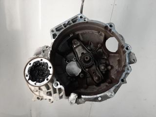 Skoda Fabia NJ 2016 1,4 L diésel 5 velocidades caja de cambios manual QYC 119,959 Kilómetros