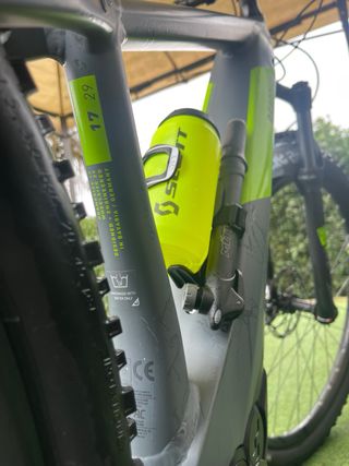 Bicicleta Cube Reaction Hybrid Eléctrica