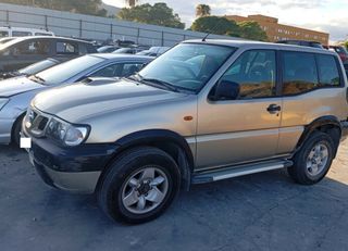 Piloto tras der nissan terrano/terrano.ii 472112