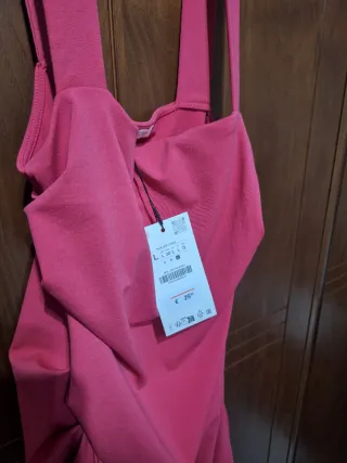 Vestido Zara fucsia