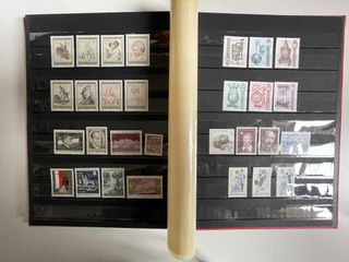 Clasificador con sellos nuevos de Austria