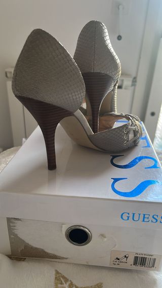 Zapatos Guess Talla 38