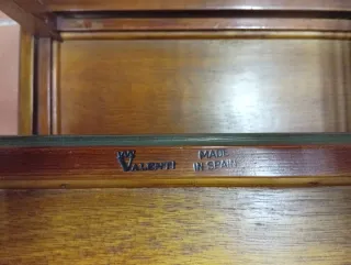 Espejo de madera con zapatero