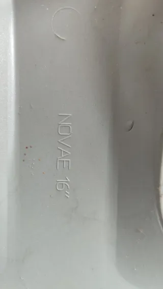 Jgo. Tapacubos Peugeot 16