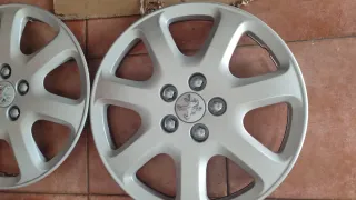 Jgo. Tapacubos Peugeot 16