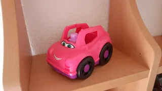 Camión, auto Mega Bloks y bloques de madera