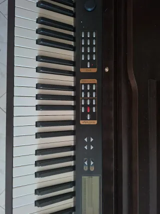 Piano STEYSON concierto