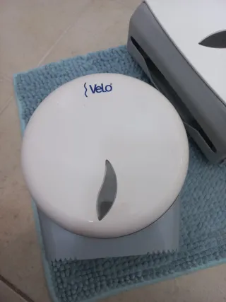 Lotto 3 Dispenser Sapone Carta Velo