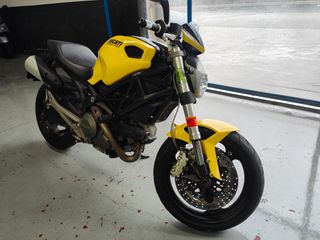 Ducati Monster 696 2010 - 53.000 km