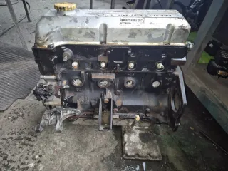Motor Opel CIH 2.4 Inyección