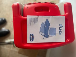 Trona Portátil Chicco Roja