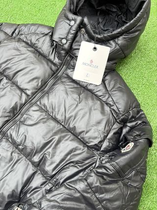 Chaquetón De Plumas Moncler Black Logo Premium