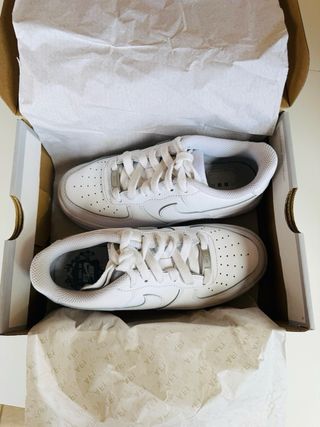 Nike Air Force 1 talla 35. Originales