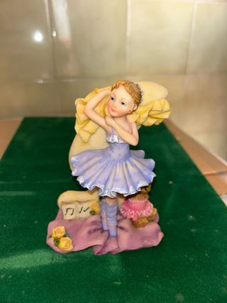 Figura bailarina porcelana antigua