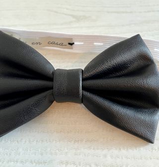 Pajarita artesanal imi-piel negra