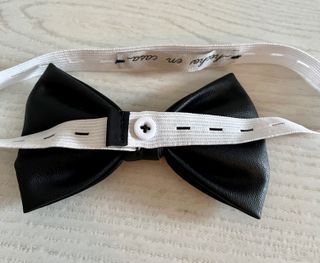 Pajarita artesanal imi-piel negra