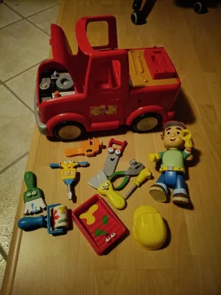 Manny Tuttofare Furgone e attrezzi vari