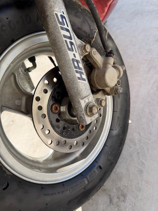 Scooter Kymco KB 50cc Roja con papeles