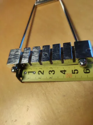 Cordal para guitarra archtop