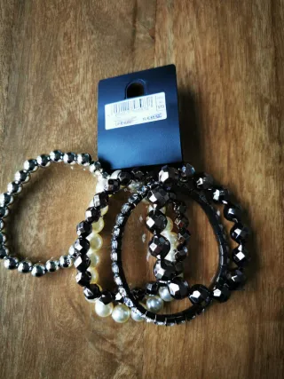 Pulseras Dorothy Perkins bisuteria