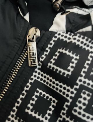 Cortavientos Versace Lujo Nuevo sin usar