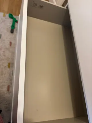 Cómoda Malm Ikea 4 cajones blanca