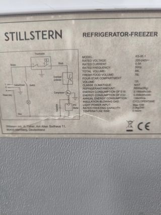 Nevera Stillstern 88L con congelador blanco