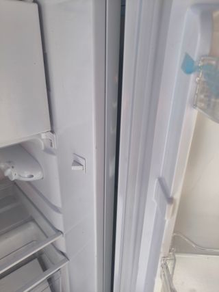 Nevera Stillstern 88L con congelador blanco