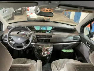 Renault Grand Scenic 2004