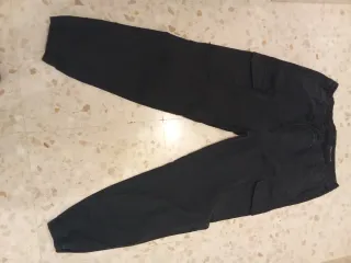 Chaleco y pantalon de senderismo y pesca