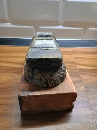 Scultura Lancia Delta S4 Ceramica e Legno