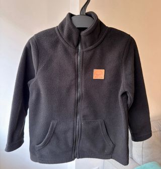 Lote de 5 abrigos para niño. Talla 3-4 años.
