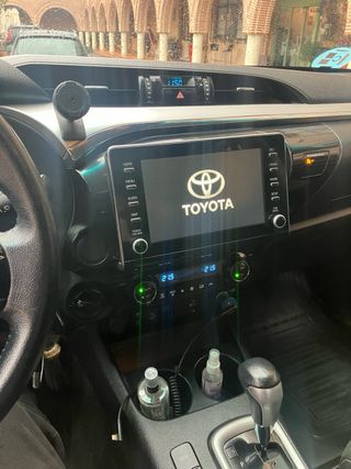 Toyota Hilux 2022