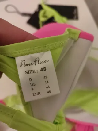 Bikini Talla 46 Verde y Rosa