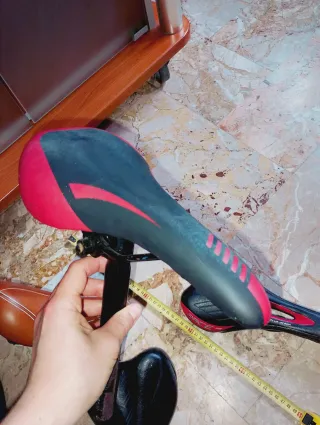 4 selle bici da corsa in buone condizioni race