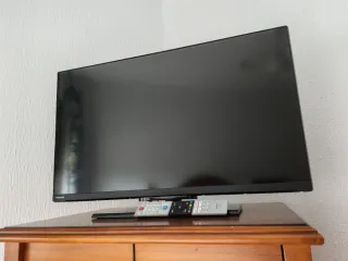 Smart TV Toshiba 32 Full HD + Soporte