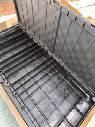 Keter Brushwood - Arcón exterior, Baúl almacenaje, armario  454L