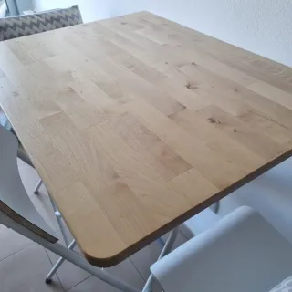 Mesa plegable en bambú y 3 sillas