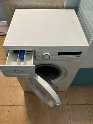 Lavadora Balay 6kg 1000 rpm