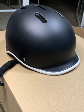 Casco Urbano Negro Talla L