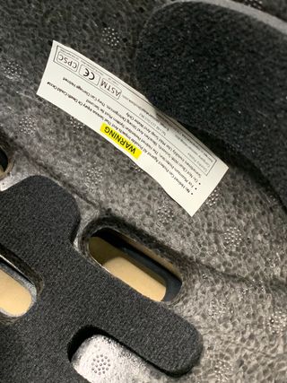 Casco Urbano Negro Talla L