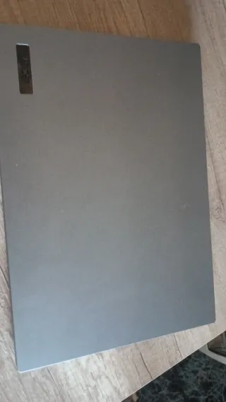 Portátil Acer Gris y Negro