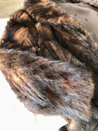 Abrigo largo de pelo tipo visón