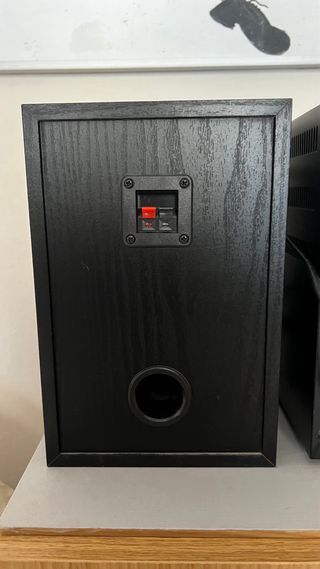 Minicadena Supratech USB, CD, Radio y TV