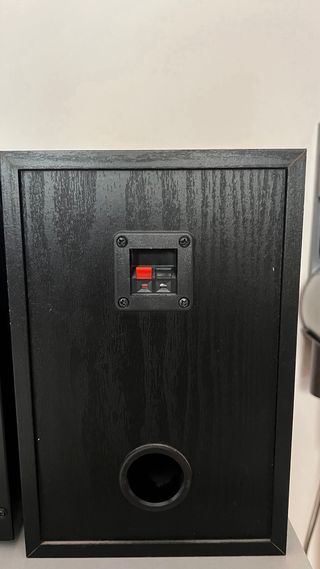 Minicadena Supratech USB, CD, Radio y TV