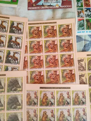 Hojitas de sellos Guinea Ecuatorial