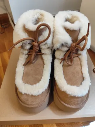 Botas UGG Esmee Marrones