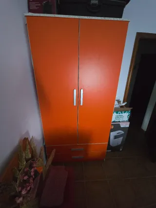 Armario naranja 1m